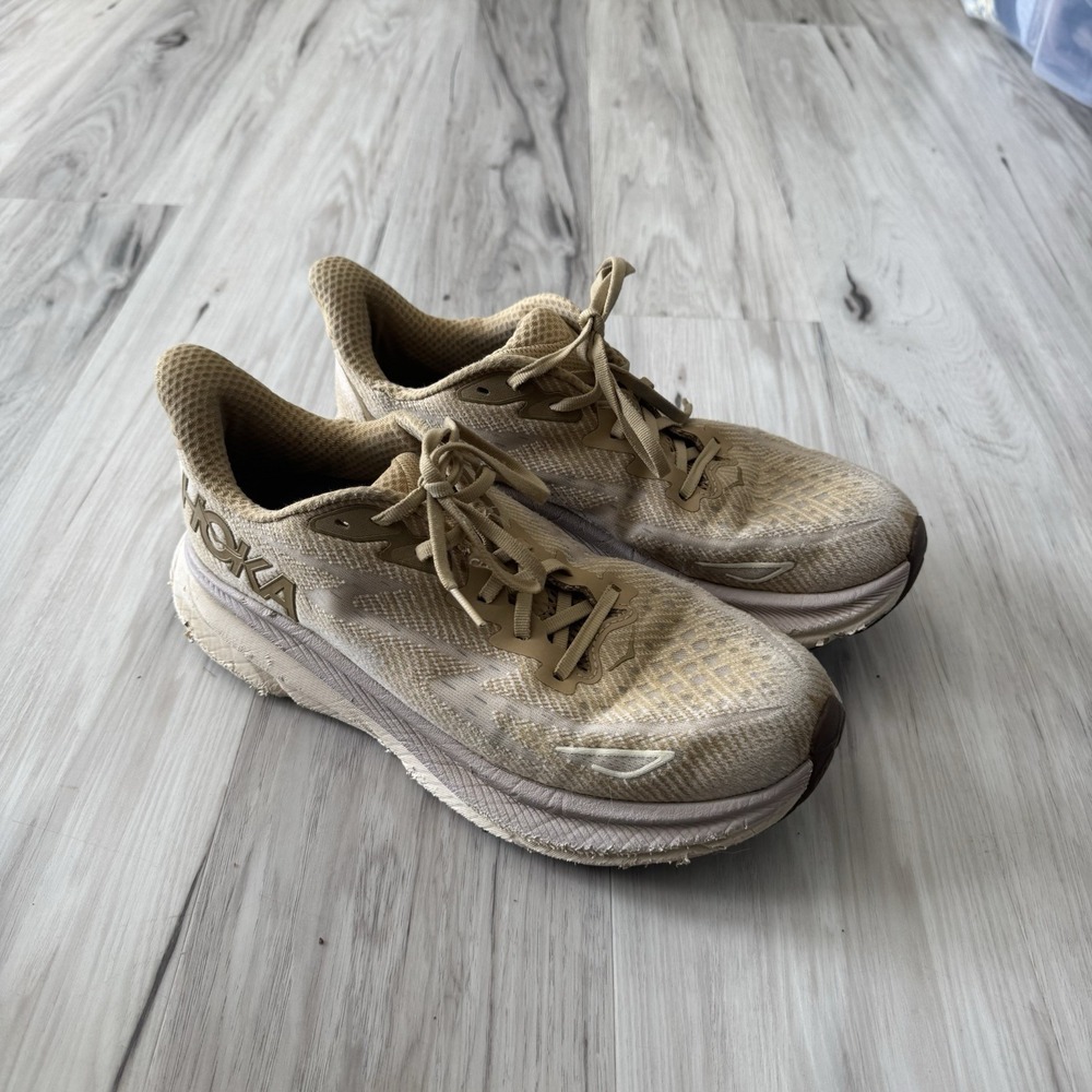 HOKA Men's Beige Athletic Sneakers Lace-Up Low Top Activewear, US 9.5